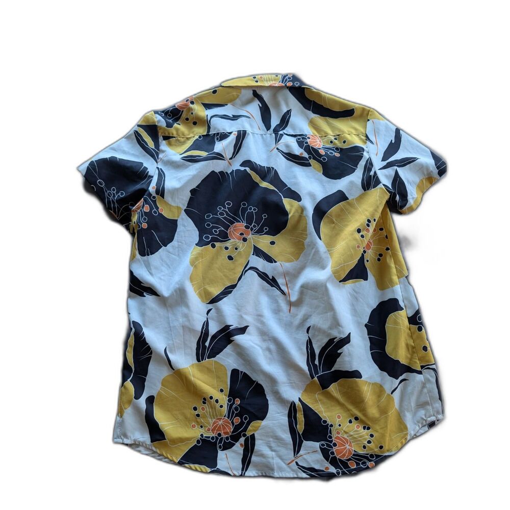 Men Button UP Size M - Picture 2 of 3